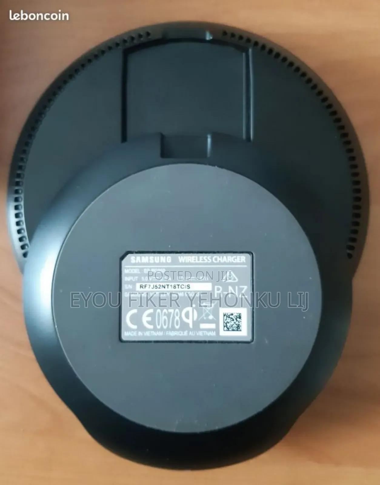 Wierless Charger and Stand