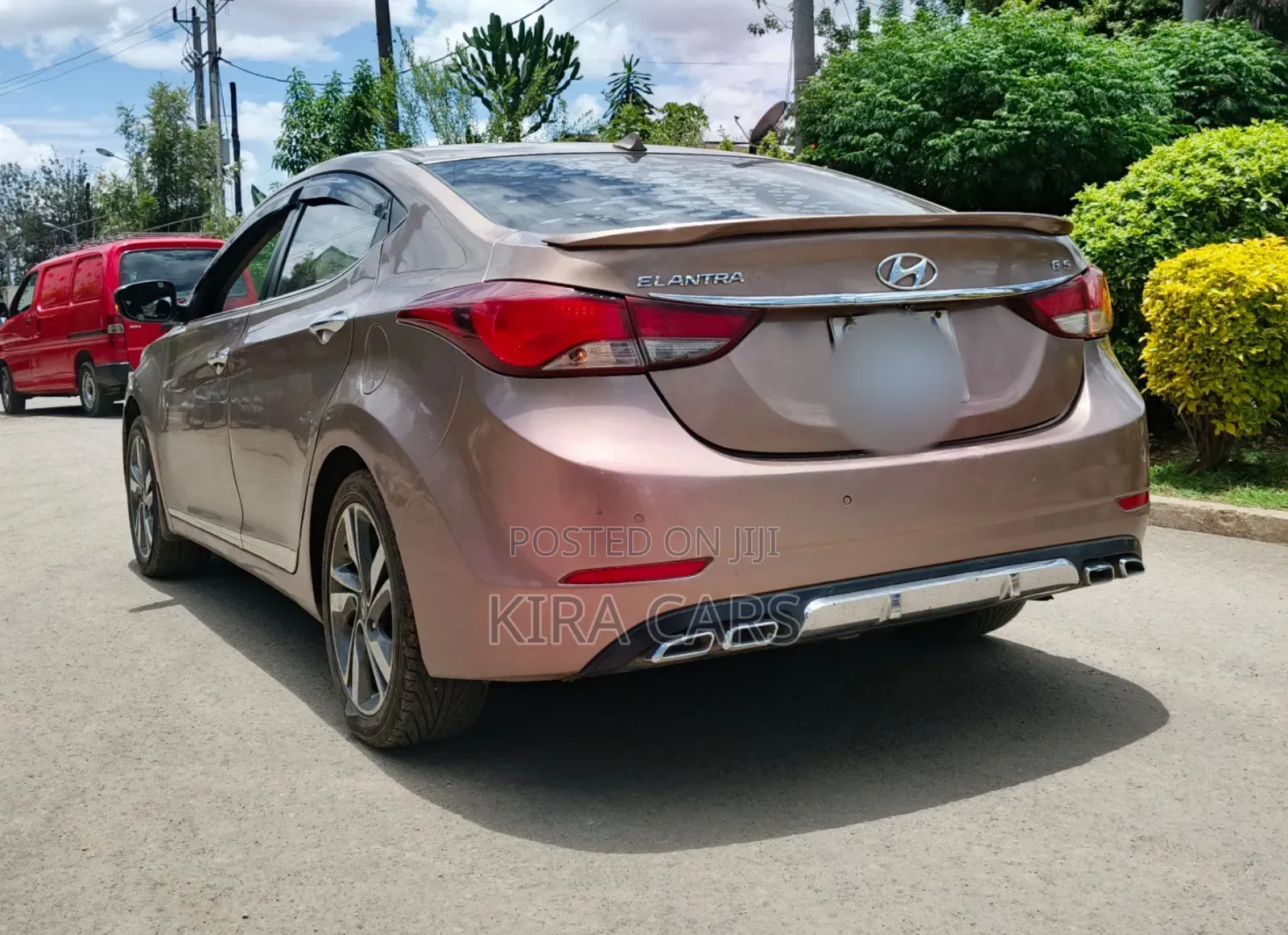 Hyundai Elantra 2014 Pink