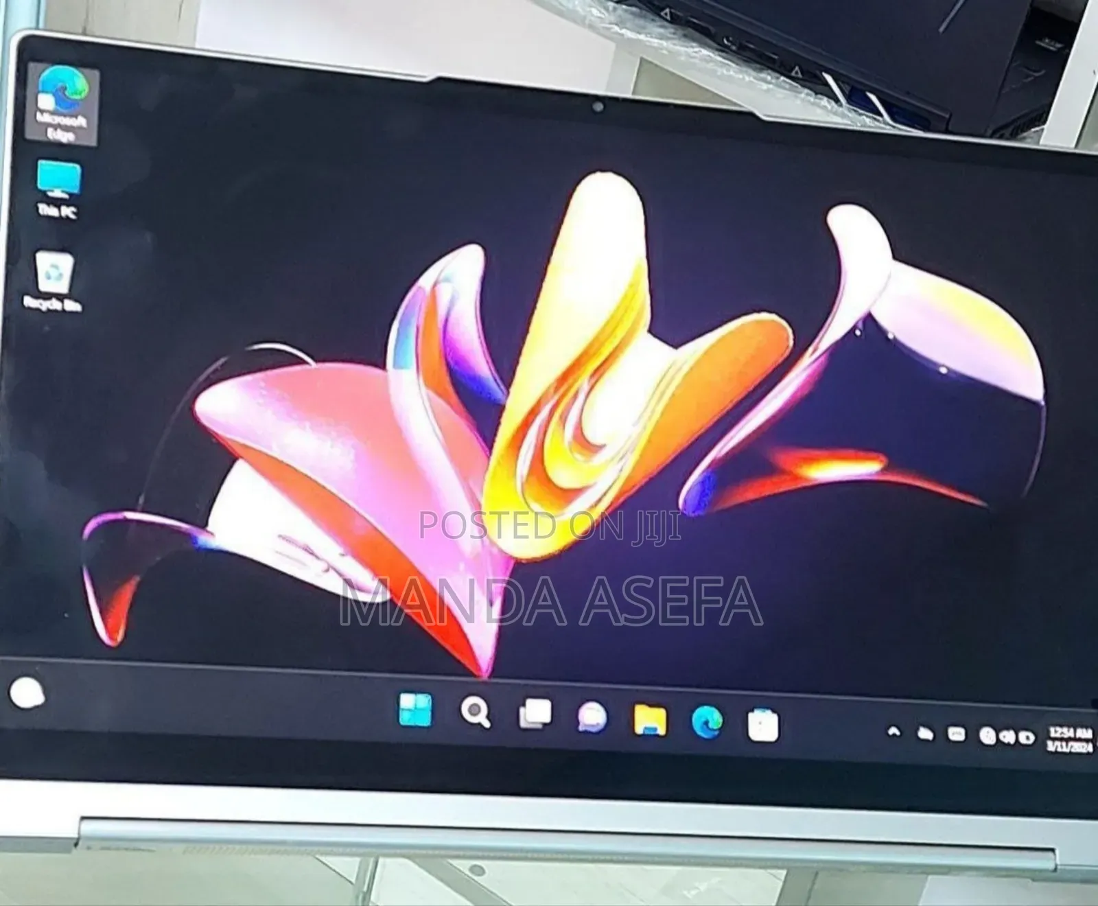 New Laptop Lenovo Yoga 9i 16GB Intel Core i7 SSD 512GB