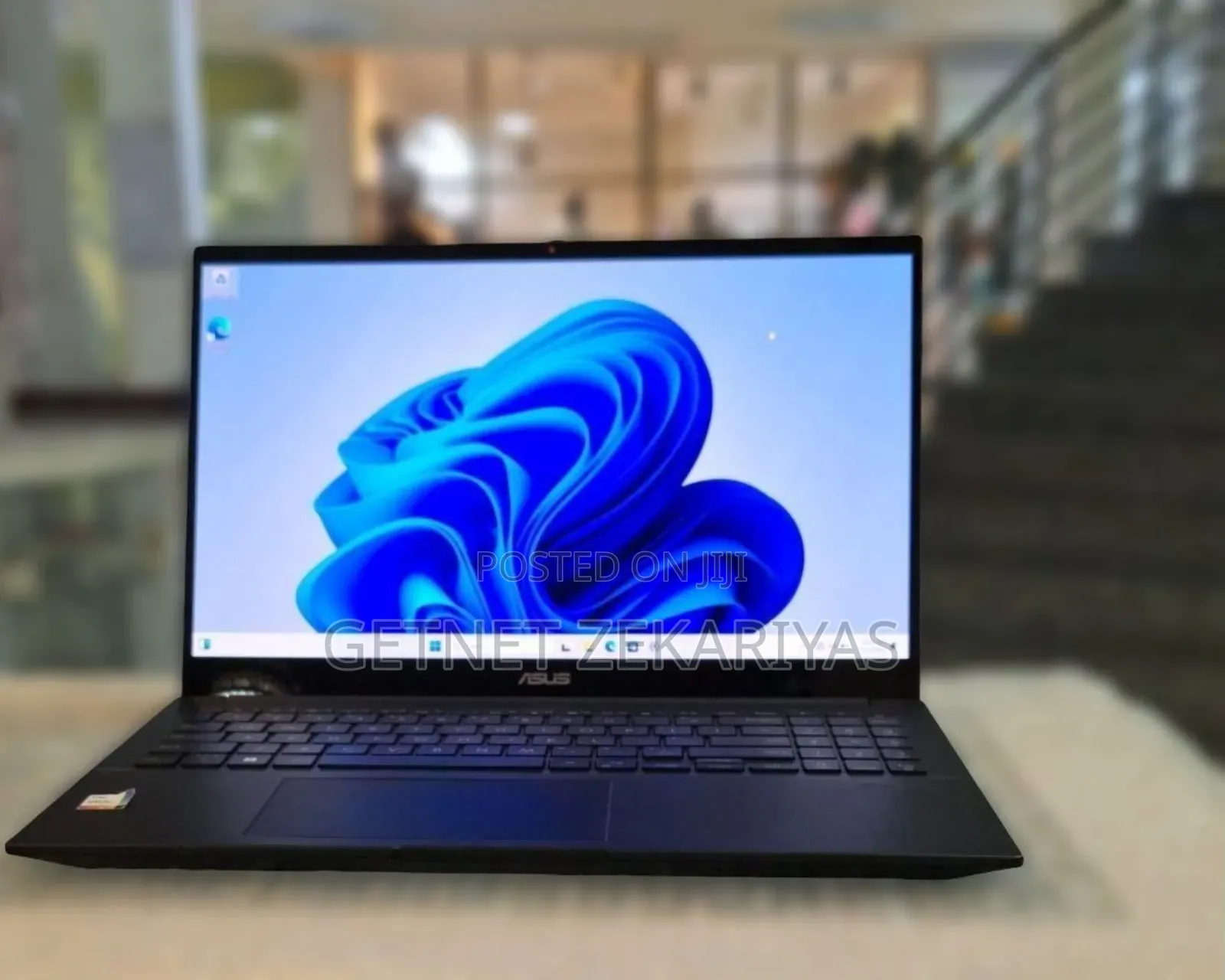 New Laptop Asus Vivobook 16 16GB Intel Core i9 SSD 512GB