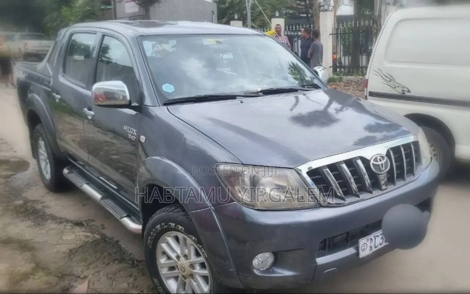 Toyota Hilux 2010 Gray