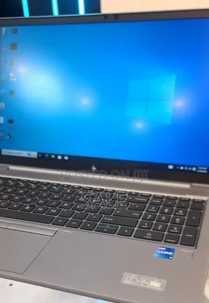 New Laptop HP ZBook Studio G8 16GB Intel Core i7 SSD 1T