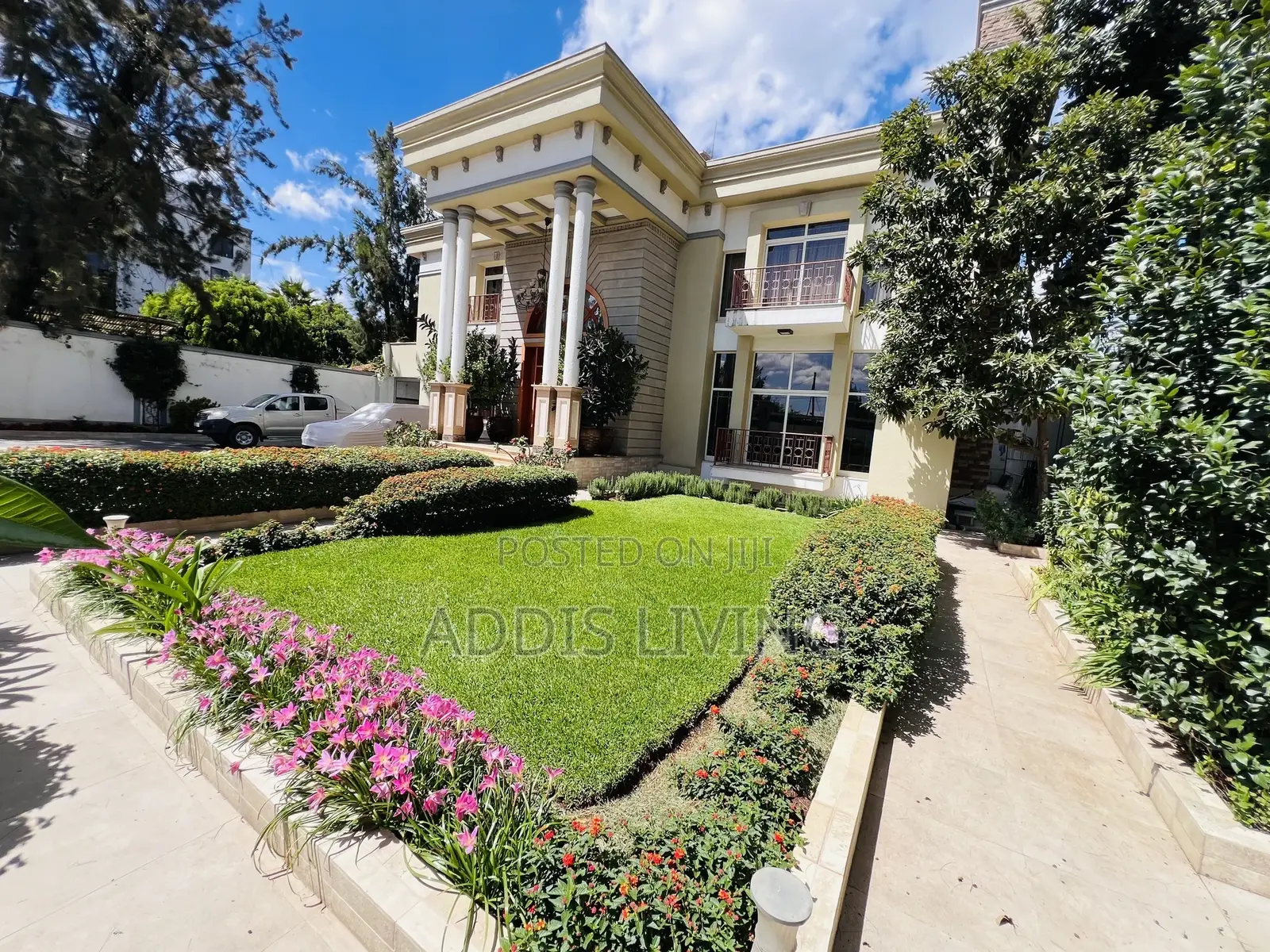 8bdrm Villa in Bole for rent