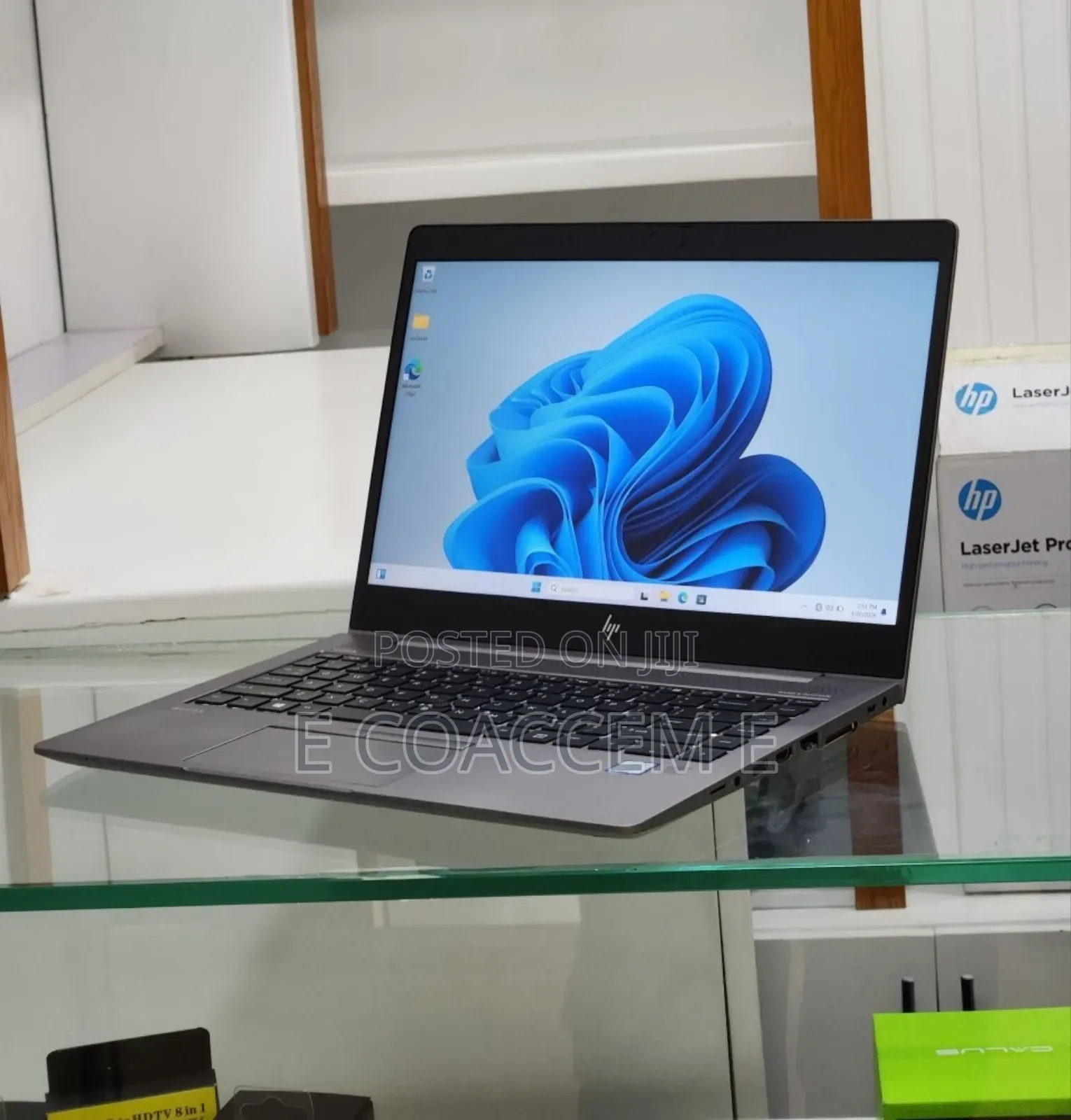 New Laptop HP 16GB Intel Core i5 SSD 512GB