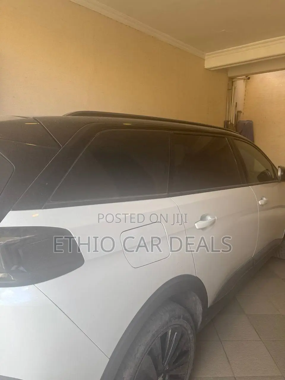 Peugeot 5008 2022 White