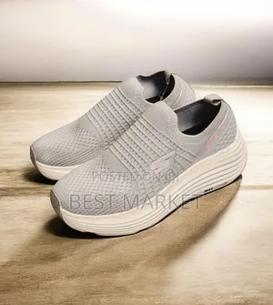 Skechers Max Cusion