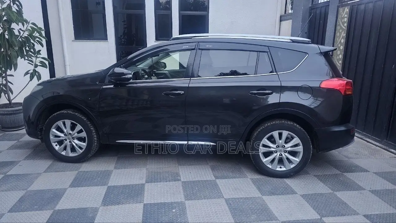 Toyota RAV4 2015 Black