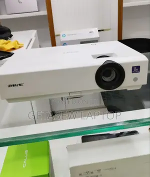 Sony Projector Model Name VPL-Dx100 Hardware Interface Vga, Hdmi