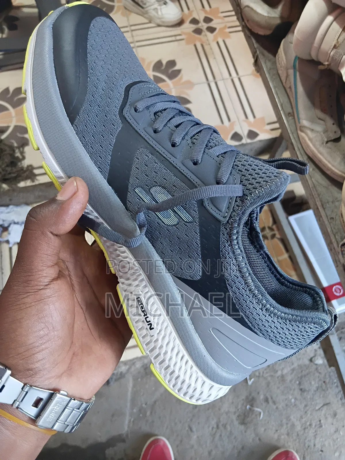 Man's Shoes