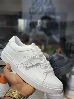 New Arrival Clarks Lather White Fashion Shoes
