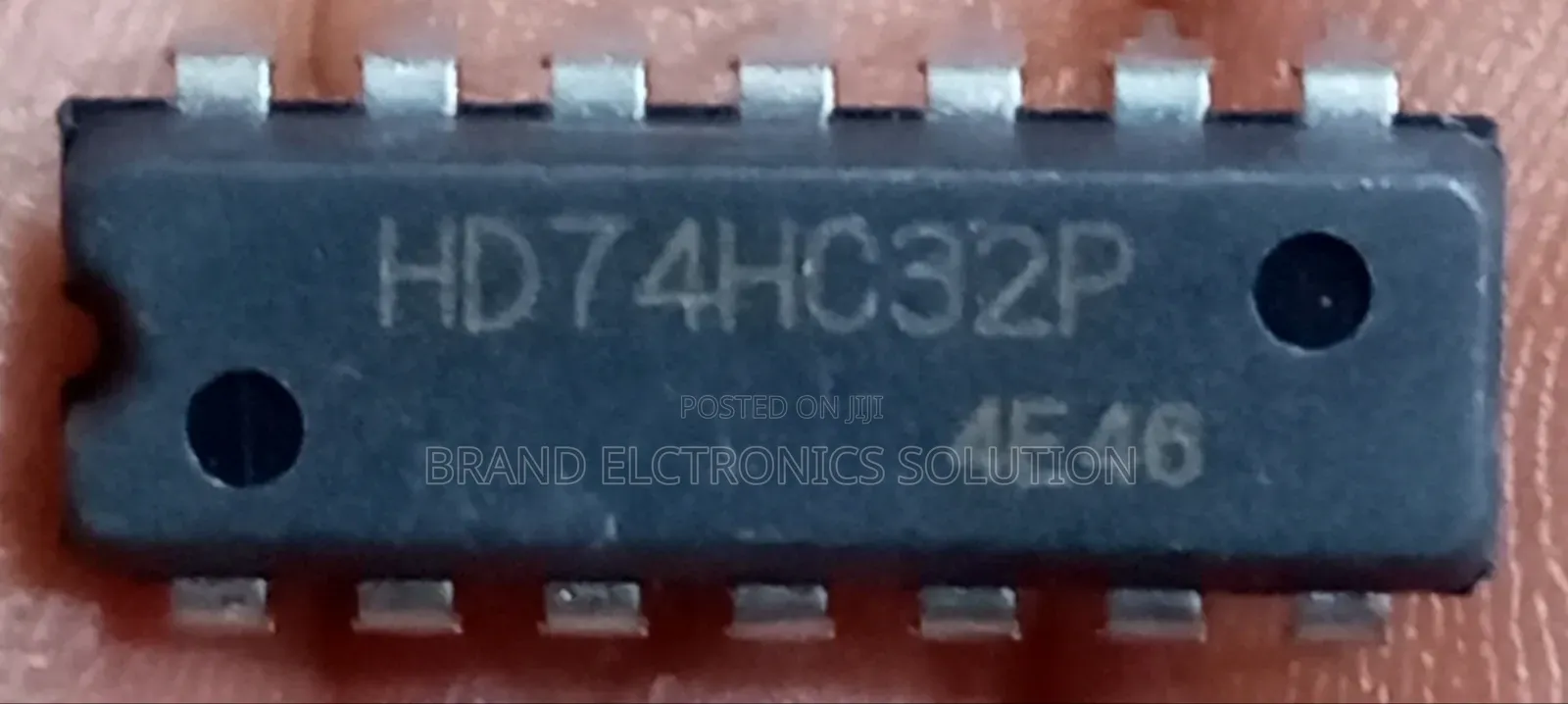 Hitachi Hd74hc32p