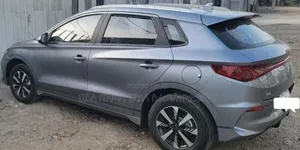 BYD E2 43 kWh 94 hp FWD 2025 Gray