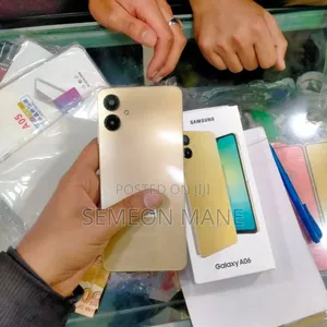 New Samsung Galaxy A06 128 GB Gold