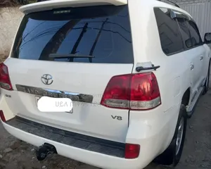 Toyota Land Cruiser 2008 White