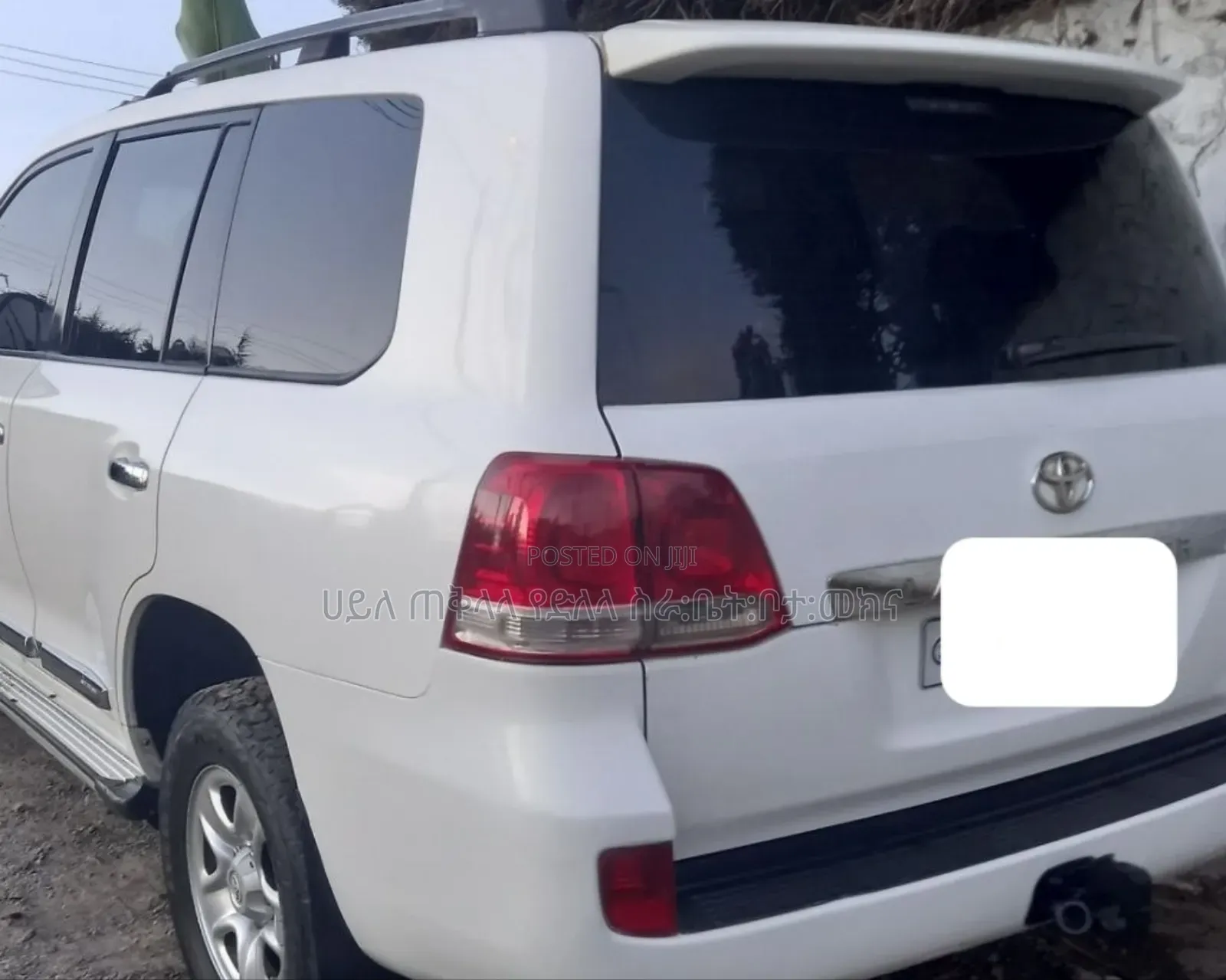 Toyota Land Cruiser 2008 White