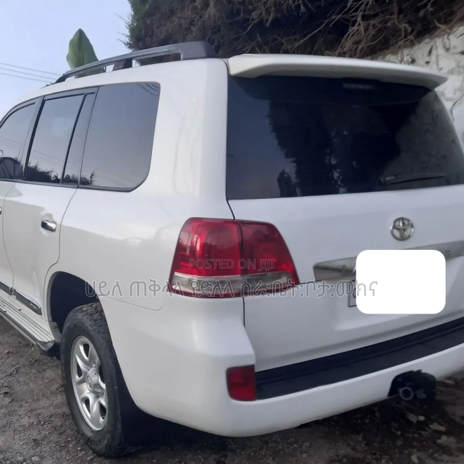 Toyota Land Cruiser 2008 White
