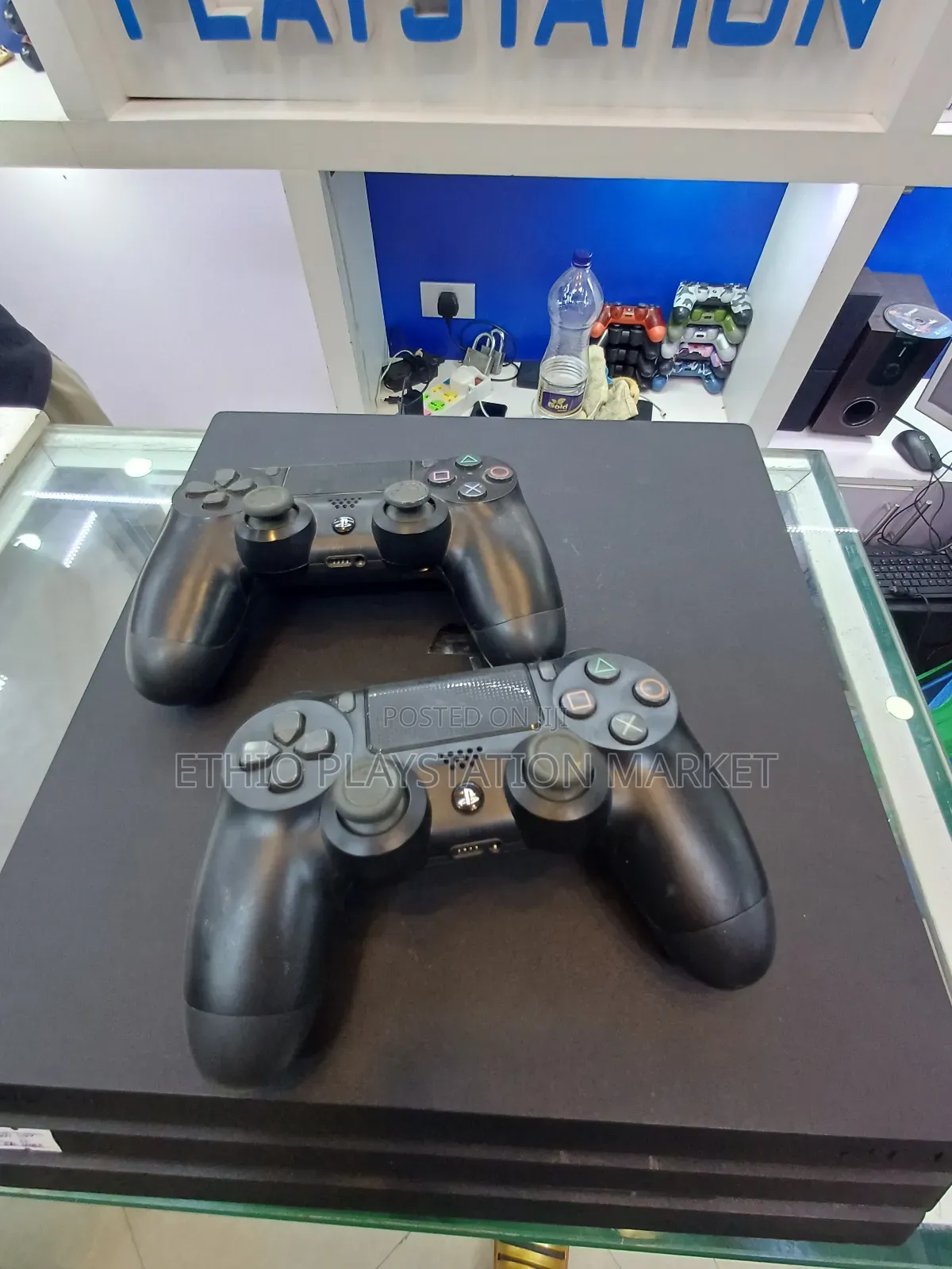 Play ስቴሽን እን ሸጣለን