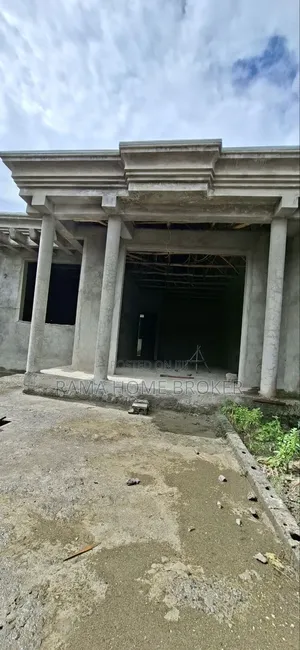 Furnished 3bdrm Villa in አያት አካባቢ, Yeka for sale