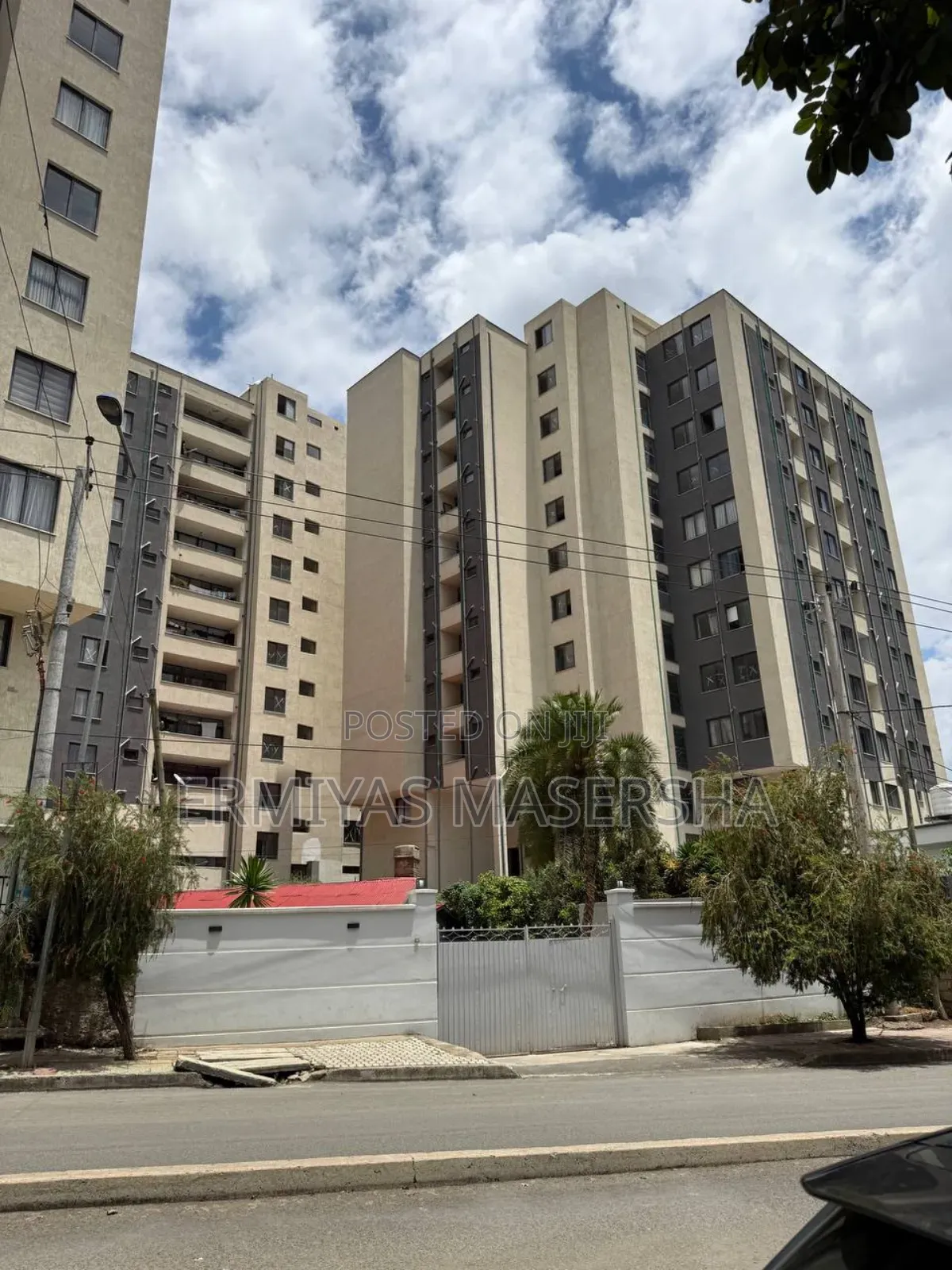 Furnished 3bdrm Apartment in Bole for sale