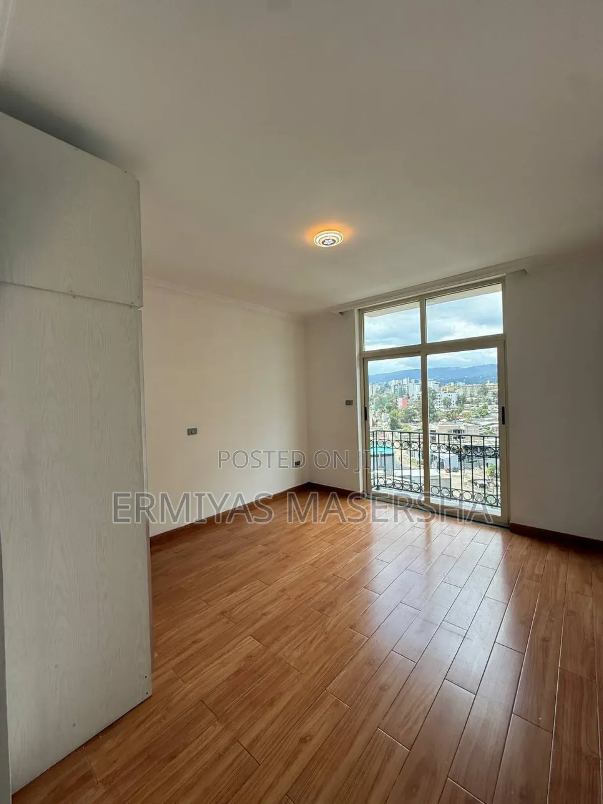 Furnished 3bdrm Apartment in Bole for sale