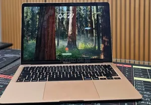 New Laptop Apple MacBook Air 2020 M1 8GB Apple M1 SSD 256GB