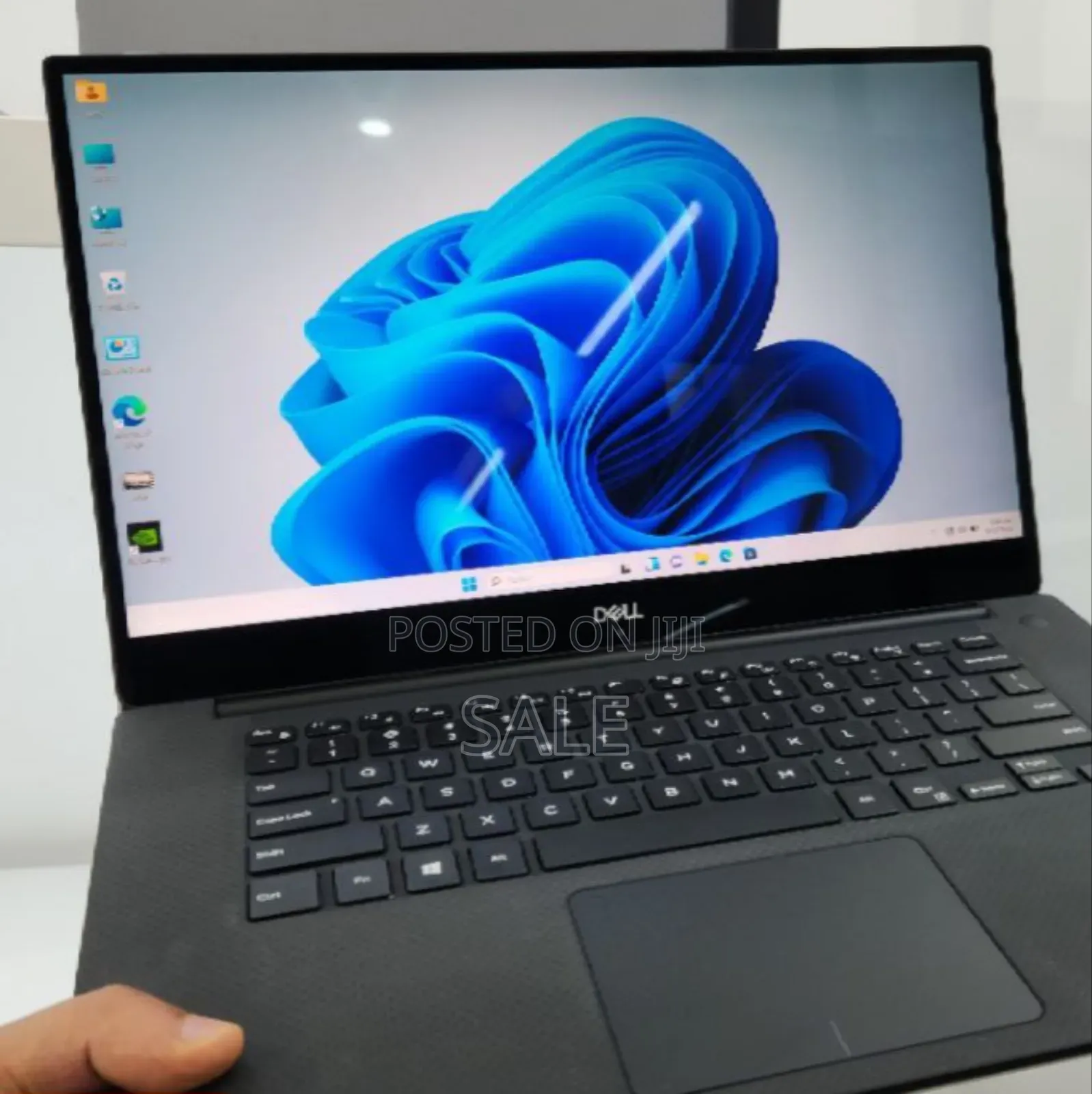 New Laptop Dell XPS 15 16GB Intel Core i7 SSD 512GB