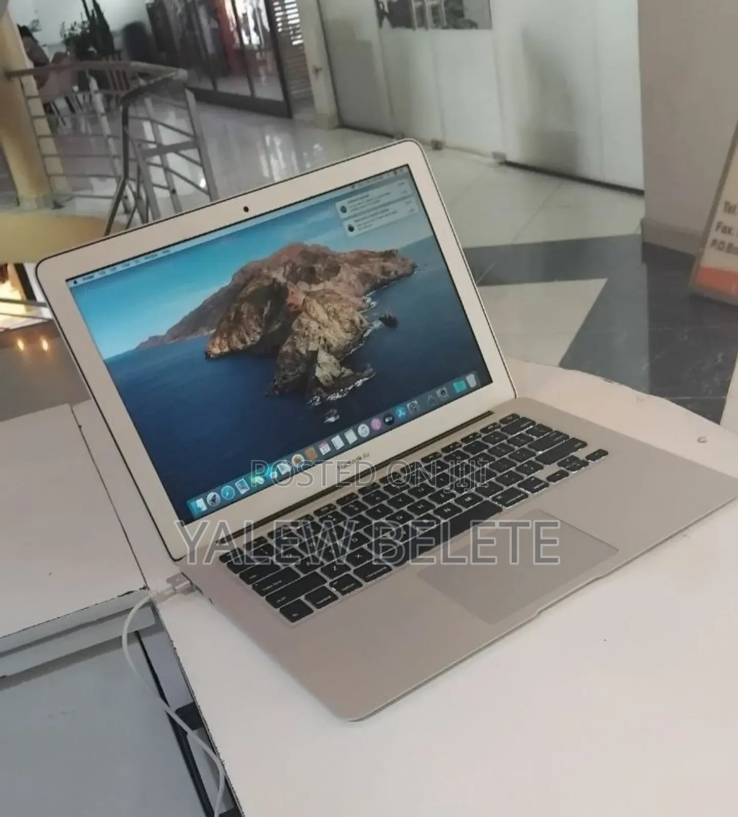 New Laptop Apple MacBook Air 2015 4GB Intel Core i5 SSD 512GB