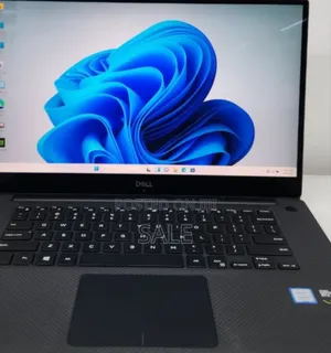 New Laptop Dell XPS 15 16GB Intel Core i7 SSD 512GB