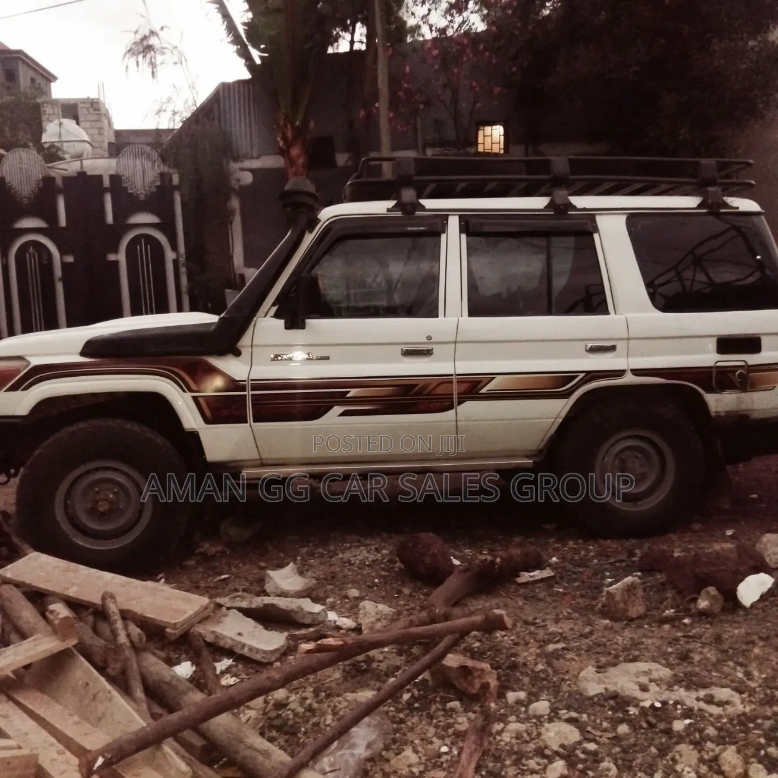 Toyota Land Cruiser 2015 White