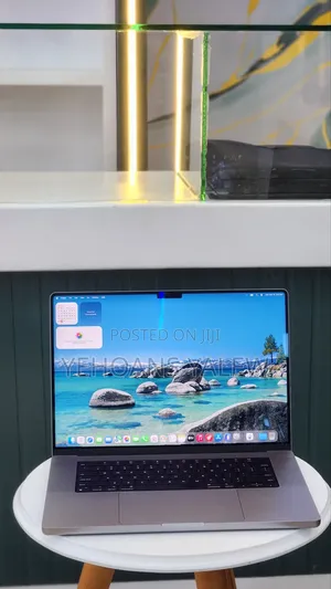 New Laptop Apple MacBook Pro 2021 M1 16GB Apple M1 Pro SSD 512GB