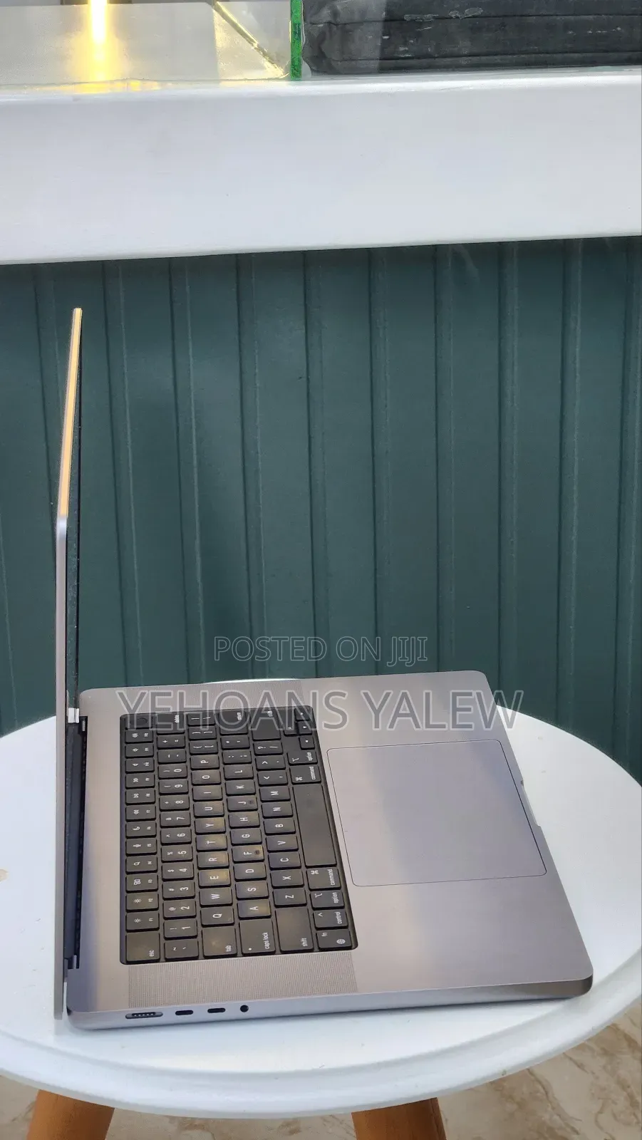 New Laptop Apple MacBook Pro 2021 M1 16GB Apple M1 Pro SSD 512GB