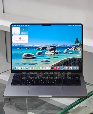 New Laptop Apple MacBook 8GB SSD 512GB