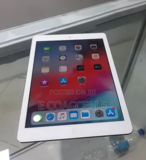 New Apple iPad Air 64 GB Silver