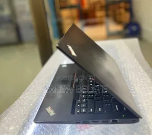 New Laptop Lenovo ThinkPad T470s 8GB Intel Core i5 SSD 256GB