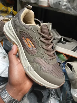 Sskechers Shoes