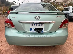 Toyota Yaris 2007 Gray