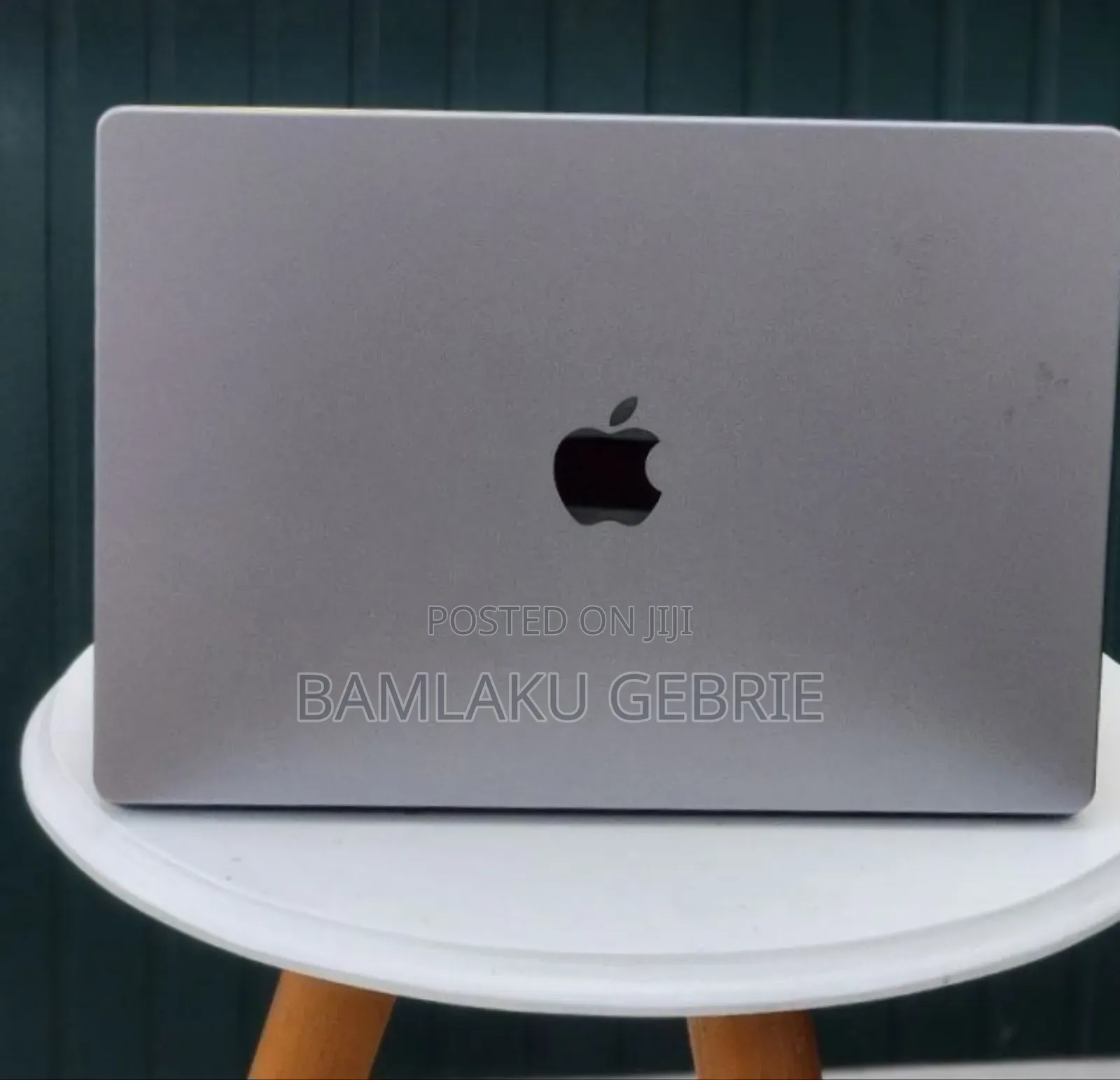 New Laptop Apple MacBook Pro 2021 M1 16GB Apple M1 Pro SSD 512GB