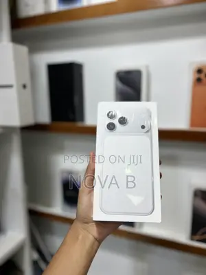 New Apple iPhone 17 Pro Max 256 GB Silver