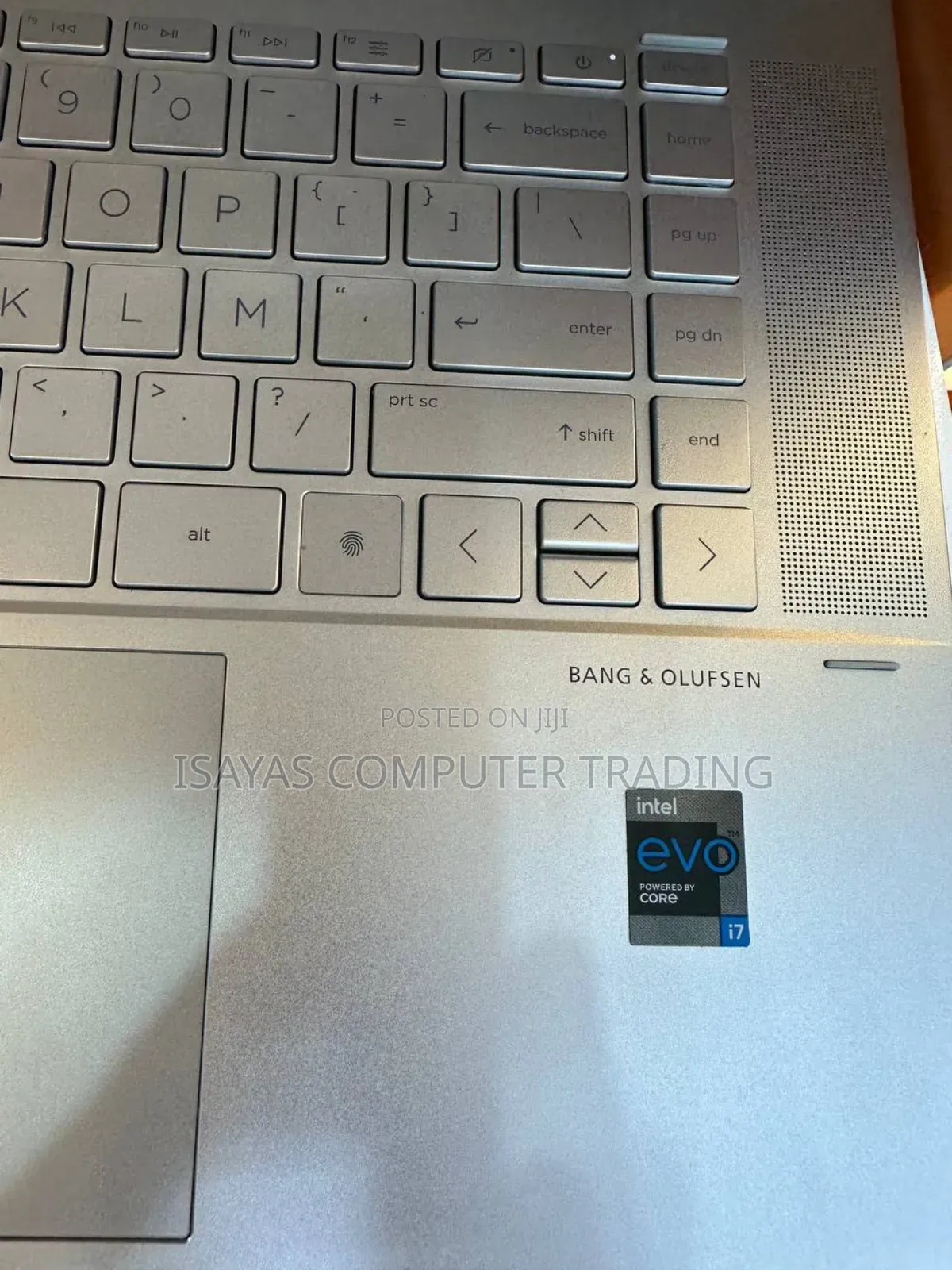 New Laptop HP Envy X360 8GB Intel Core i7 SSD 1T