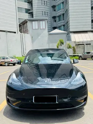 Tesla Model Y 2024 Black