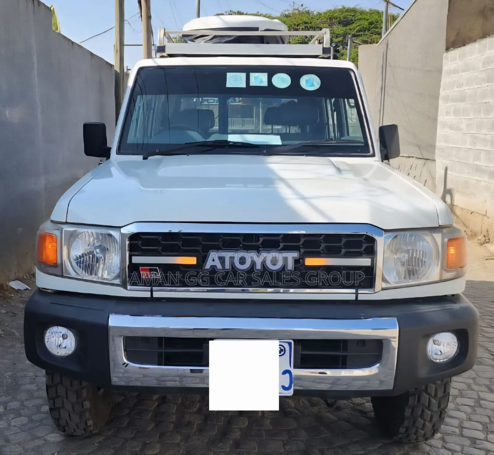 Toyota Land Cruiser 2014 White