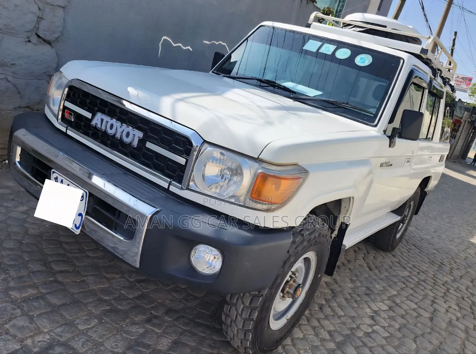 Toyota Land Cruiser 2014 White