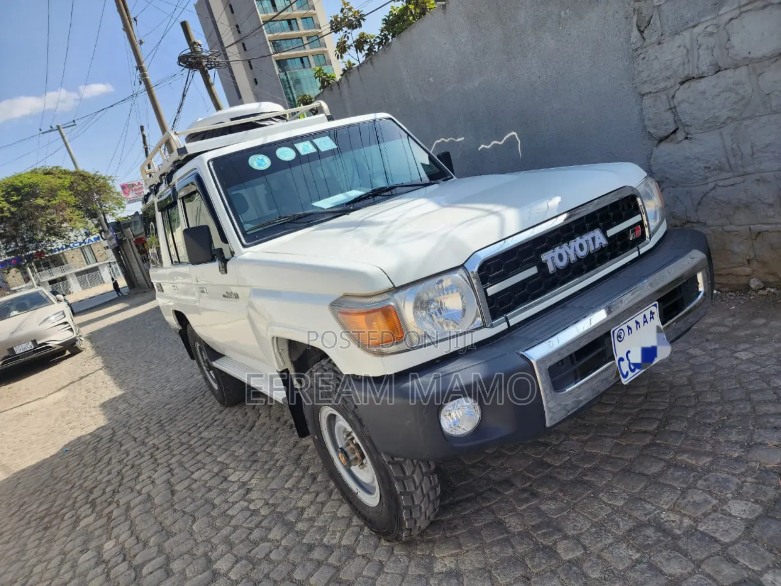 Toyota Land Cruiser 2014 White