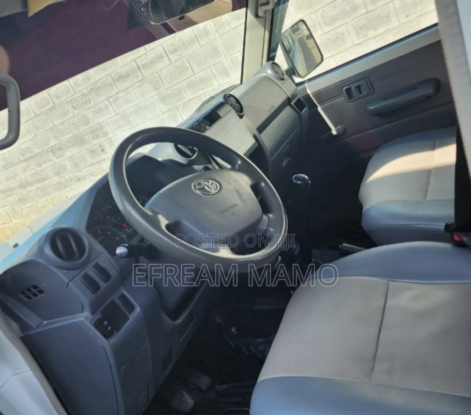 Toyota Land Cruiser 2014 White
