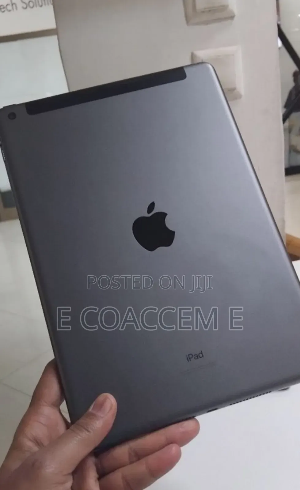 New Apple iPad Wi-Fi 64 GB