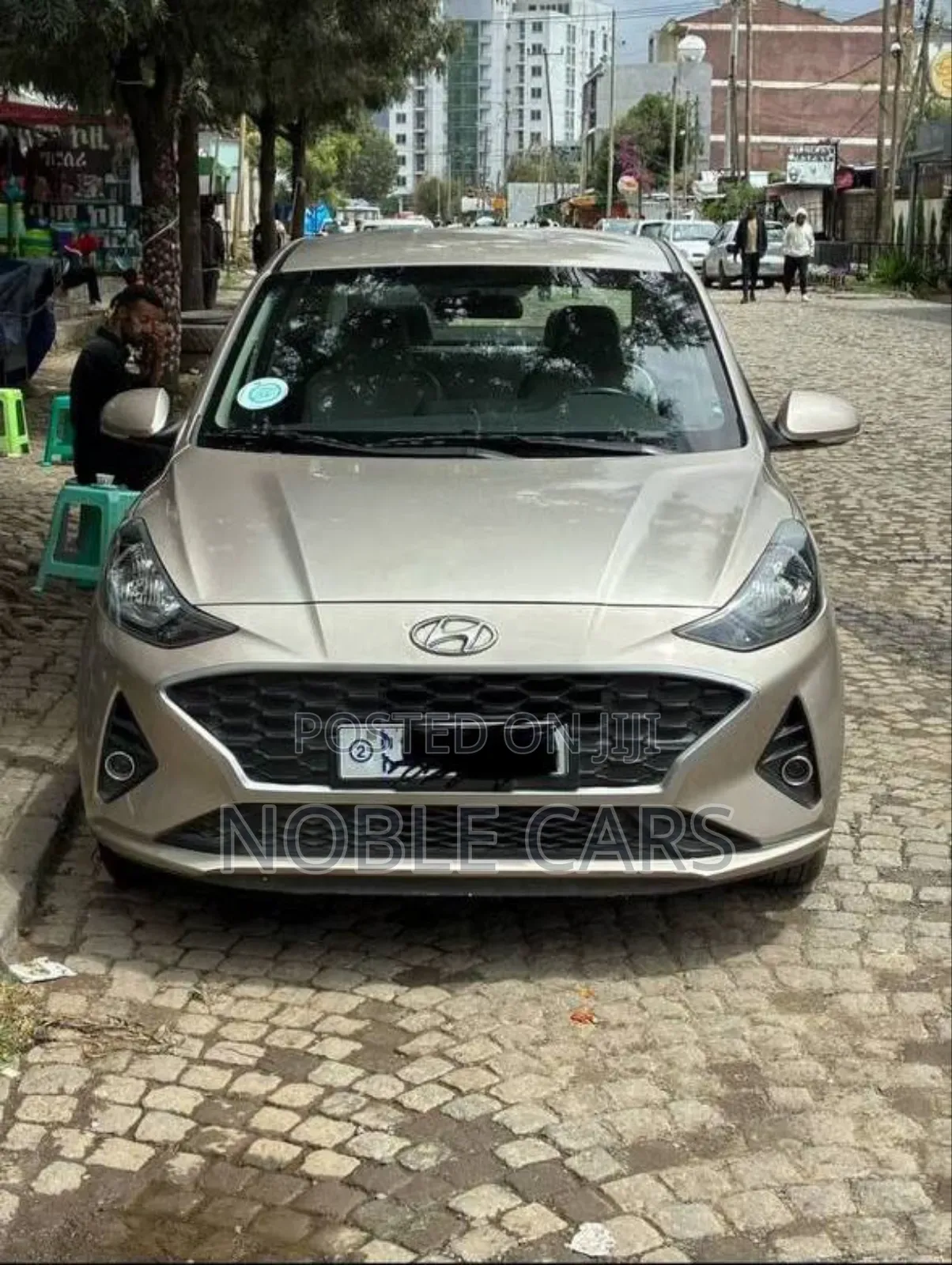 Hyundai I10 2023 Gold