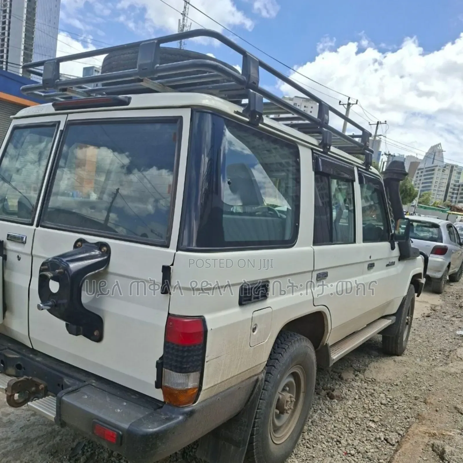 Toyota Land Cruiser 2018 Ivory