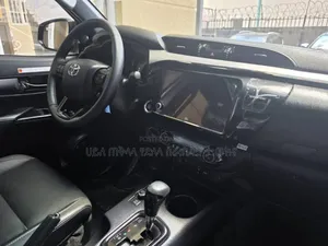 New Toyota Hilux 2024 Teal