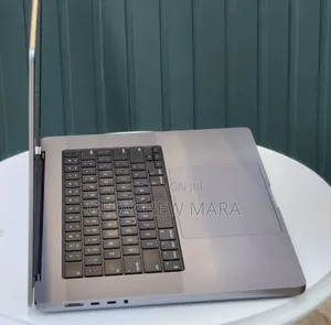 New Laptop Apple MacBook Pro 2021 M1 16GB Apple M1 SSD 512GB