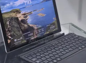 New Laptop Microsoft Surface Pro 4 8GB Intel Core i5 SSD 256GB